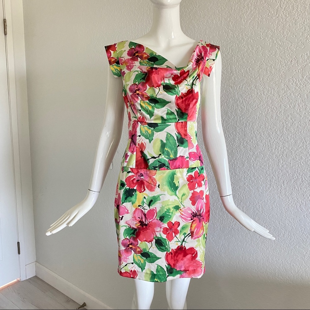 Black Halo Jackie O Floral Dress